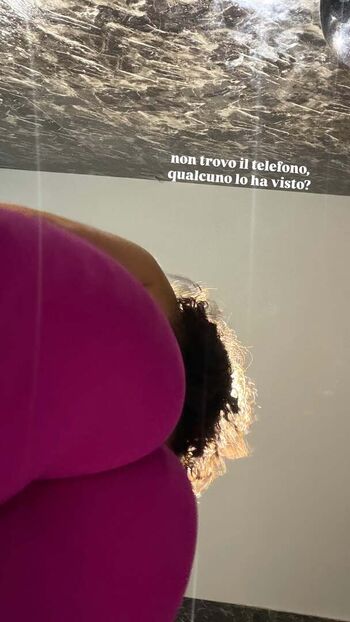 Full leaked Ale sparagno private onlyfans photo