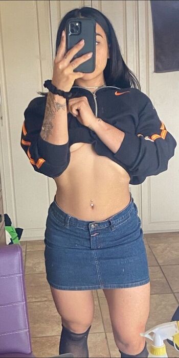 Full leaked Alesanez private onlyfans photo