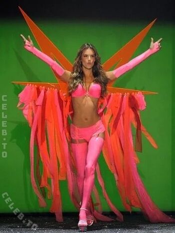 Full leaked Alessandra ambrosio private onlyfans photo