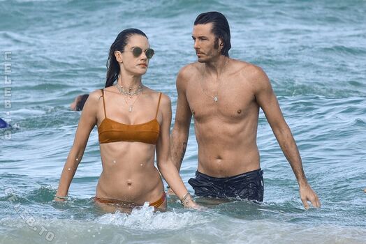 Full leaked Alessandra ambrosio private onlyfans photo