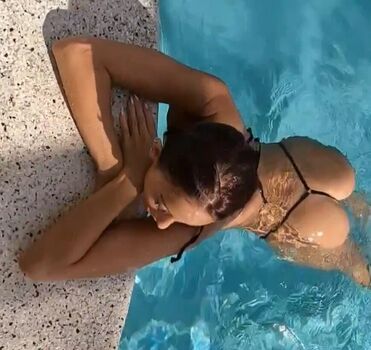 Full leaked Alessandra liu page private onlyfans photo