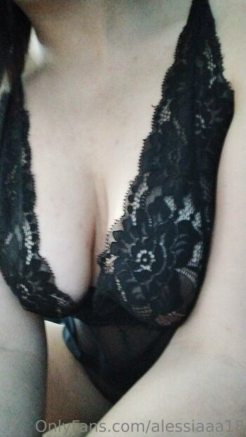 Full leaked Alessiaaa private onlyfans photo