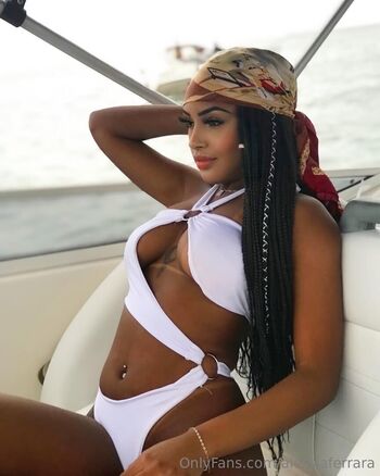Full leaked Alessiaferrara private onlyfans photo