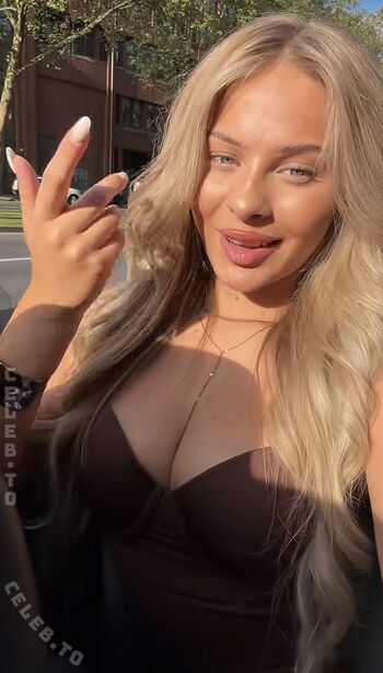 Full leaked Alessiasxr private onlyfans photo