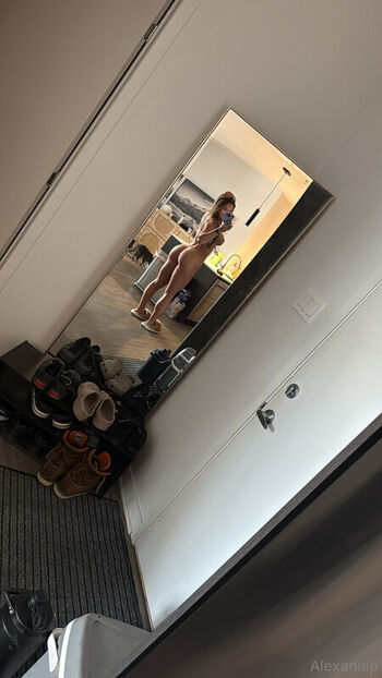 Full leaked Alex ann lavigne pelletier private onlyfans photo