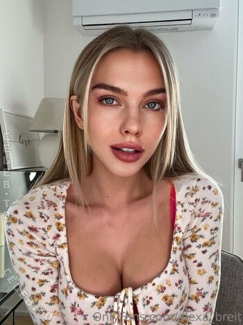 Full leaked Alexa breit page private onlyfans photo