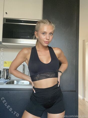 Full leaked Alexa breit private onlyfans photo