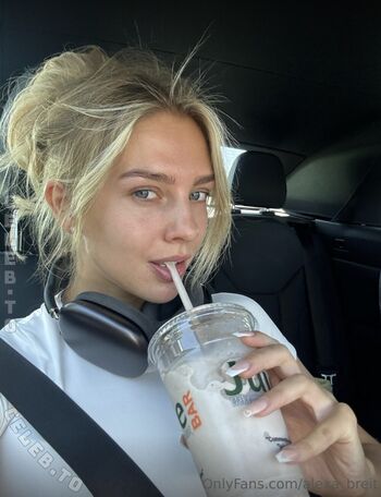 Full leaked Alexa breit page private onlyfans photo