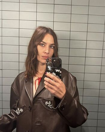 Full leaked Alexa chung page private onlyfans photo