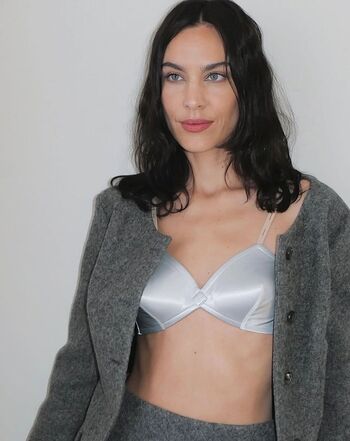 Full leaked Alexa chung private onlyfans photo