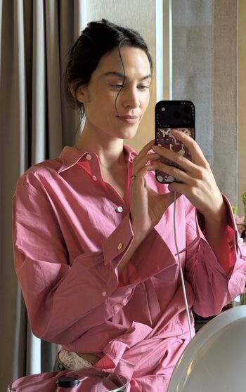 Full leaked Alexa chung private onlyfans photo