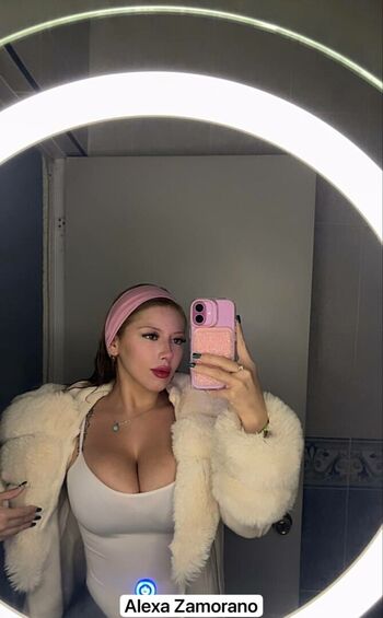 ALEXA ZAMORANO