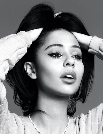 Full leaked Alexad demie private onlyfans photo