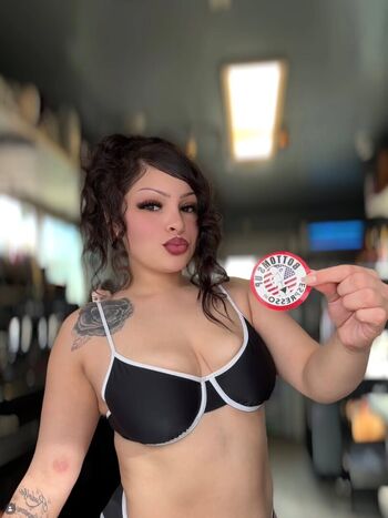 Full leaked Alexandra private onlyfans photo