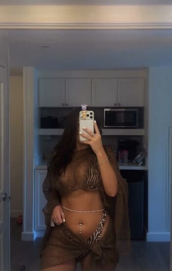 Full leaked Alexanicole private onlyfans photo