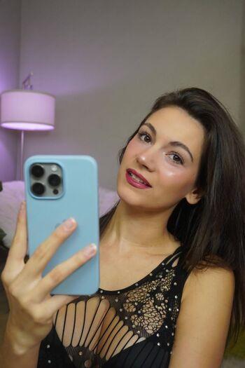 Full leaked Alexiaraye private onlyfans photo