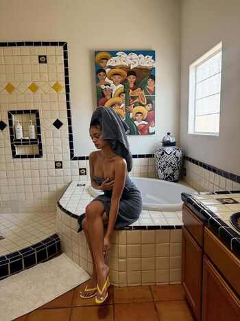 Full leaked Alexis carrington private onlyfans photo