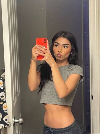 Full leaked Alexisluvsu private onlyfans photo