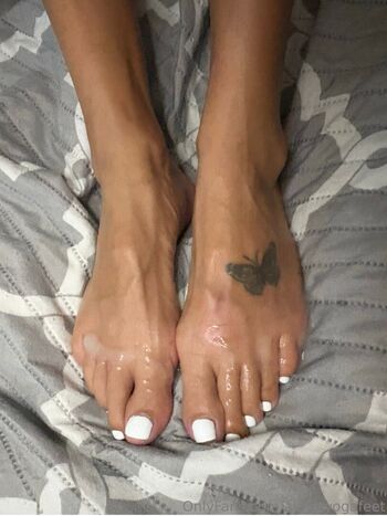 alexisyogafeet