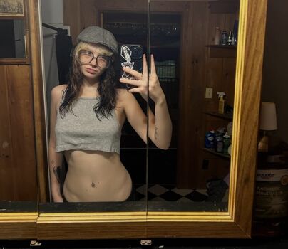 Full leaked Alexsfunhouse private onlyfans photo