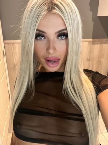 Full leaked Alexwoodfit private onlyfans photo