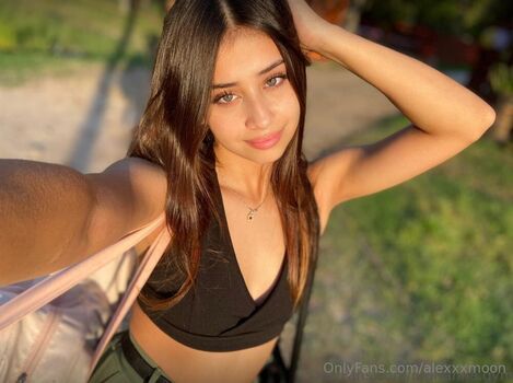 alexxxmoon