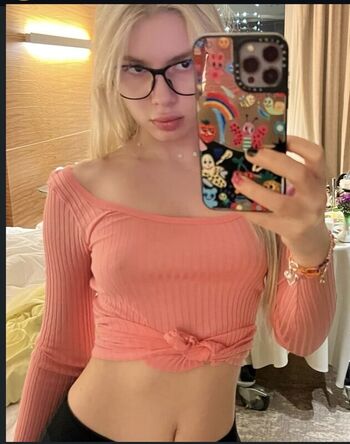 Full leaked Aleyna tilki page private onlyfans photo