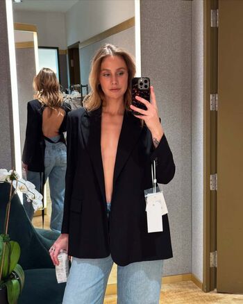 Full leaked Alice clement private onlyfans photo