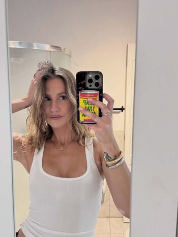 Full leaked Alice clement private onlyfans photo
