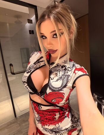 Full leaked Alice delish page private onlyfans photo