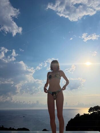 Full leaked Alice pagani page private onlyfans photo