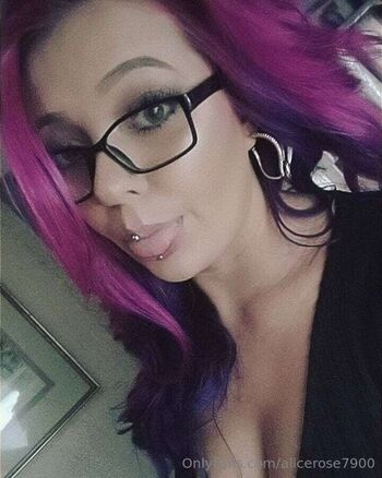 Full leaked Alice rose  page private onlyfans photo
