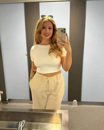 Full leaked Alicee mayanne private onlyfans photo