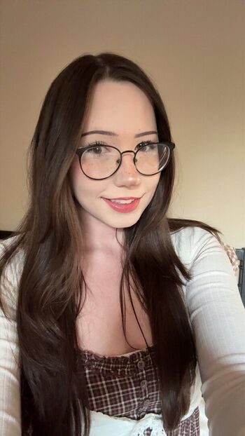 Full leaked Alicia jade private onlyfans photo