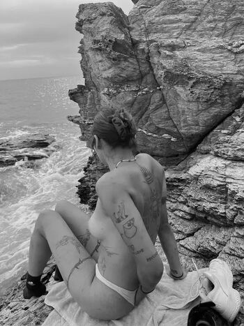Full leaked Alicia private onlyfans photo