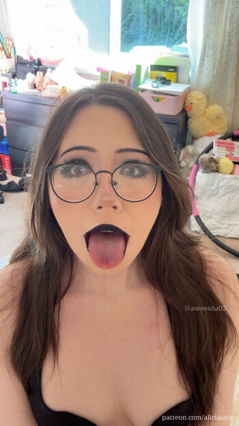 Full leaked Aliciajade page private onlyfans photo