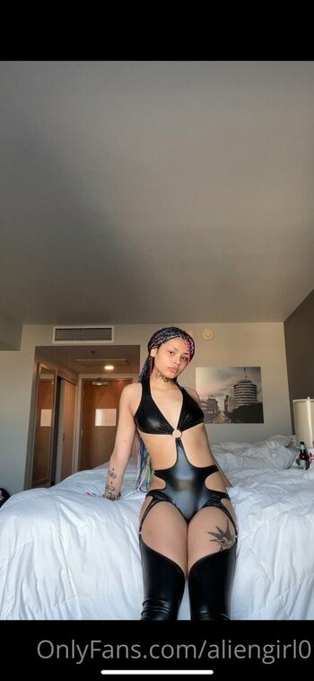Full leaked Aliengirl private onlyfans photo