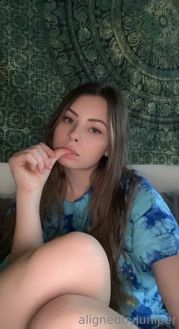 Full leaked Alignedbykarissa private onlyfans photo