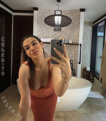 Full leaked Alina private onlyfans photo