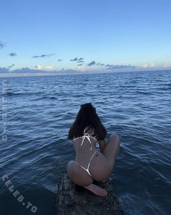 Full leaked Alina garage private onlyfans photo
