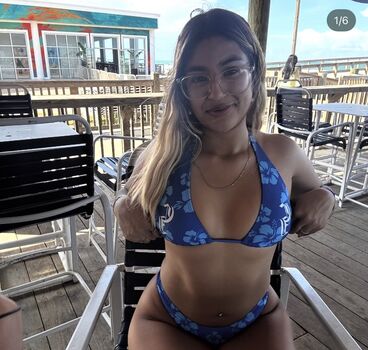Full leaked Alina jade private onlyfans photo