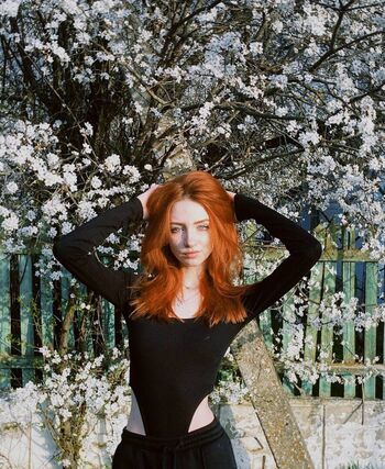 Full leaked Alinalal private onlyfans photo