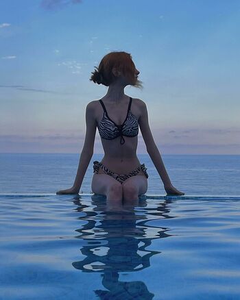 Full leaked Alinalal private onlyfans photo