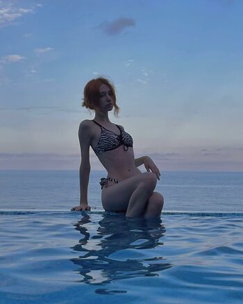 Full leaked Alinalal page private onlyfans photo