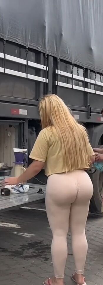 Full leaked Aline fuchter ouriques page private onlyfans photo
