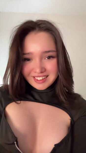 Full leaked Alisha shakirova private onlyfans photo