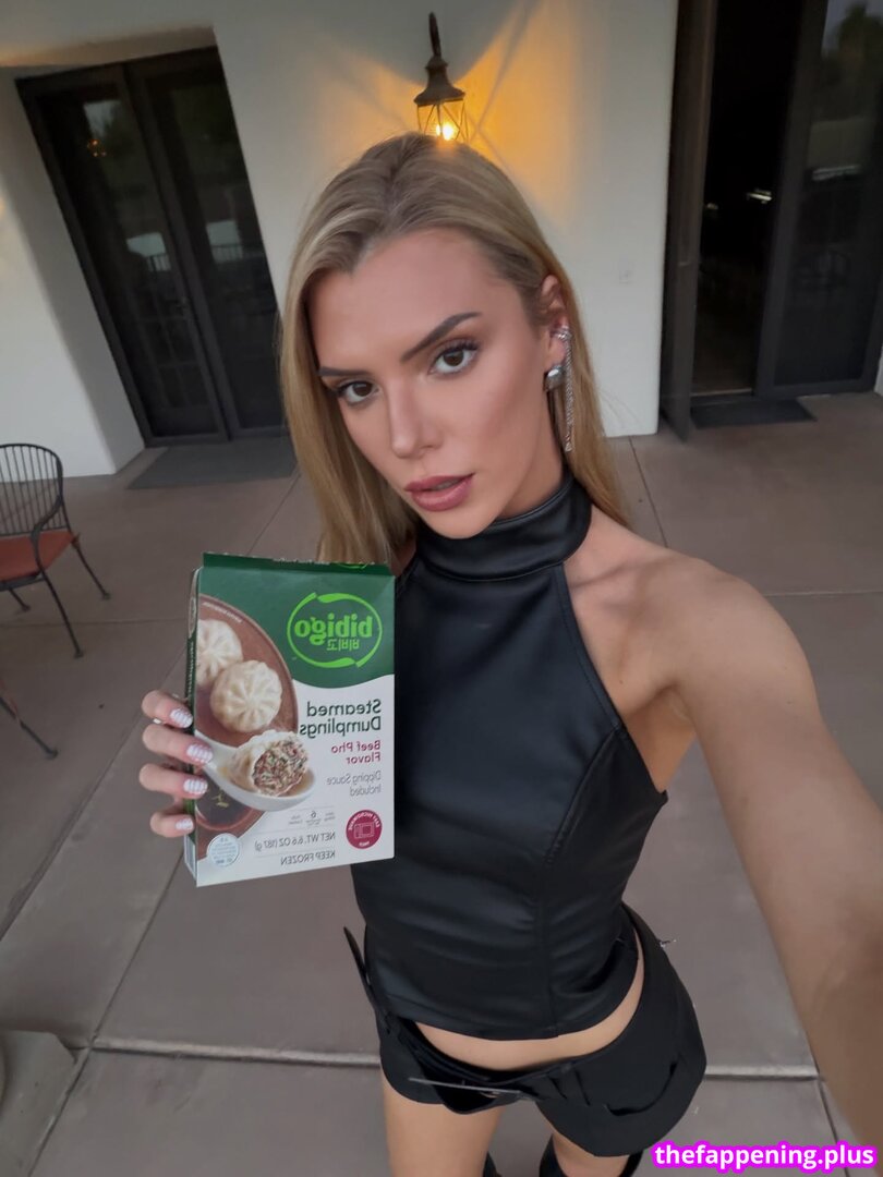 Alissa Violet