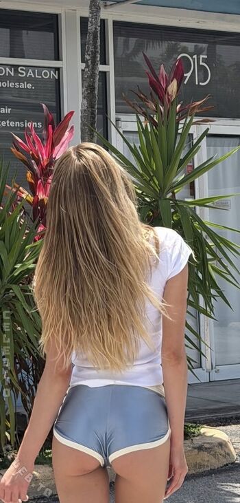 alix_earle