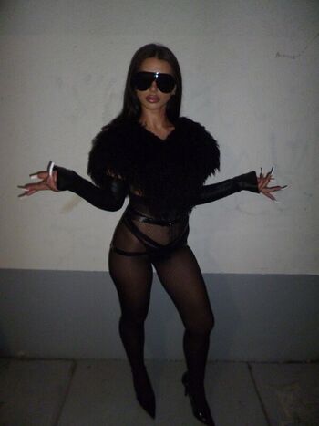 Full leaked Alizade private onlyfans photo
