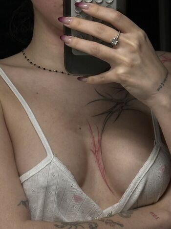 Full leaked Alleksa ndria private onlyfans photo